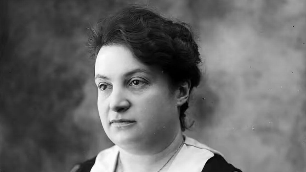 4EVA - Alice Milliat creò le Olimpiadi femminili. Il CIO la cancellò