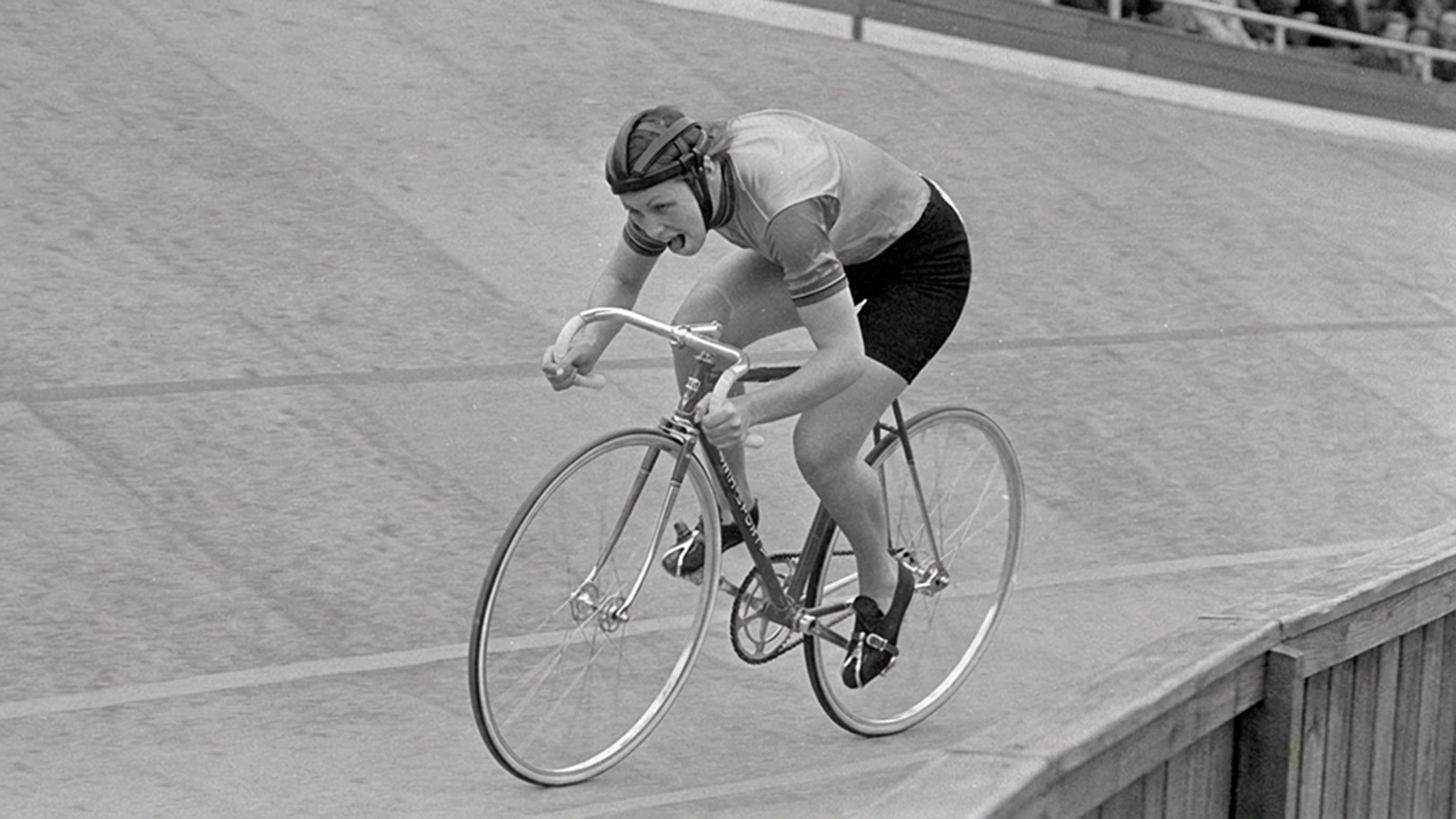 Beryl Burton e il record cancellato dalla federazione perché donna