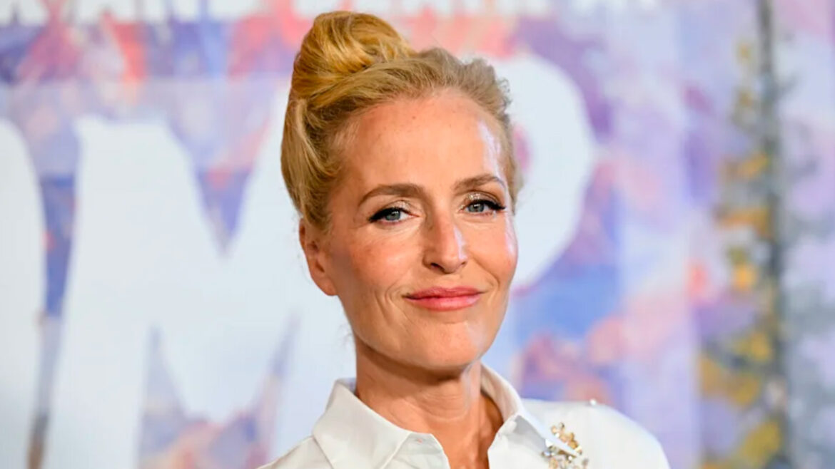 4EVA - Gillian Anderson investe nel calcio femminile