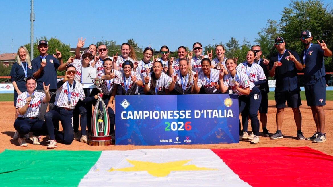 4EVA - Scudetto softball- Bollate campione, Forlì battuta 8-7