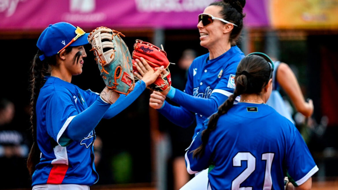 4EVA - Softball, azzurre a Forlì - Elite e Under 22 insieme