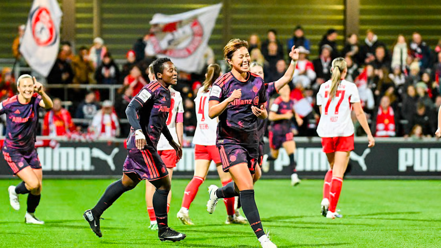 4EVA - Frauen-Bundesliga 8ª giornata- Bayern, otto su otto